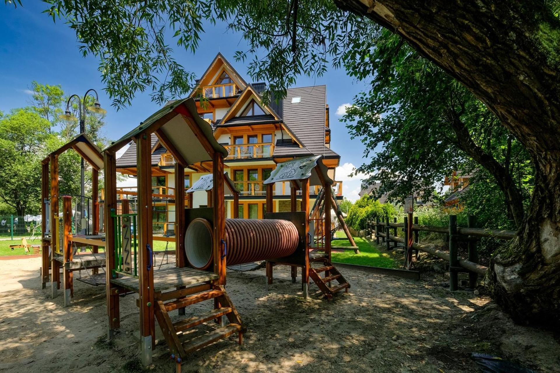Aparthotel Goralski Spa 2 เบียลกาตัทร์ชันสกา ภายนอก รูปภาพ